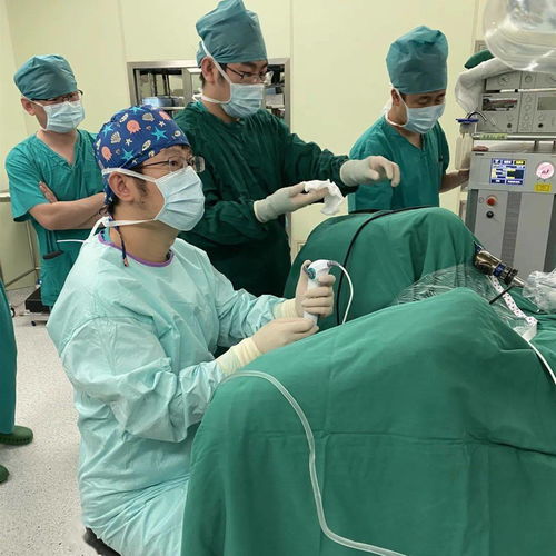 肾癌-无痛血尿两天自己好了，一年后腰痛查出肾癌，泌尿外科医生说血尿是信号