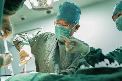 白血病-白血病患儿移植后，血液科医生说排异反应不全是坏事