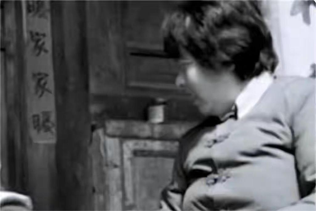 中国第一个试管婴儿