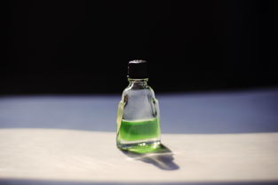 清凉油,风油精,区别