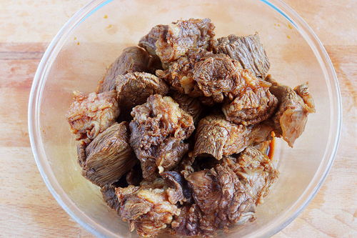 猪肉牛肉羊肉哪个更适合中国人？对比结果来了