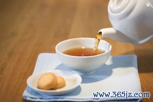 保健茶的功效与作用：保健茶与中药代茶饮的养生区别及适用人群