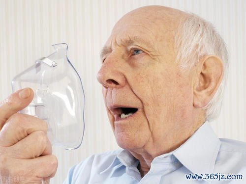 呼吸衰竭：血里氧气不够、二氧化碳排不出——呼吸机帮忙