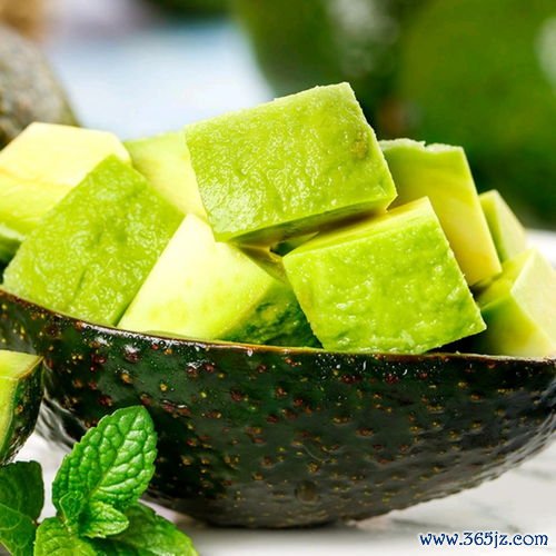 牛油果减肥还是增肥，牛油果热量