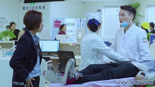 医疗保健操视频教学：医疗保健操与慢性病康复运动处方结合