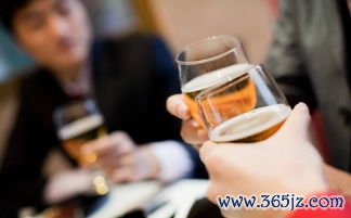 应酬族喝酒前后怎么吃,不伤胃不伤肝 应酬族喝酒前后怎么吃,不伤胃不伤肝