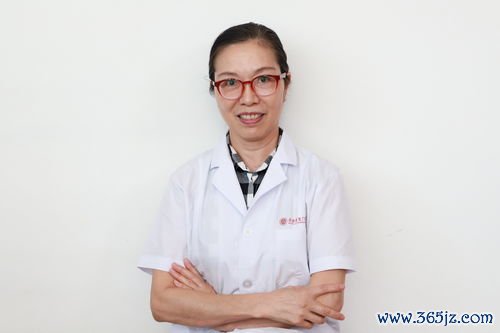 咽炎：嗓子干痒疼