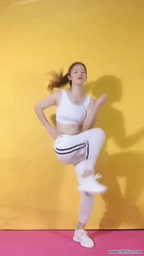 腿部减肥最快的方法，7天瘦腿3厘米的动作教程