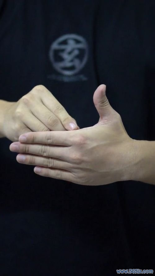 多汗症：手心脚心出汗太厉害