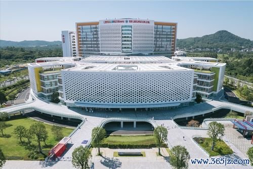 天河区妇幼保健院官网挂号：天河区妇幼保健院与广州市第十二人民医院对比