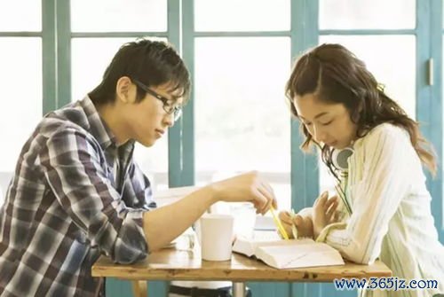 心慌：心慌发作时摸脉搏：乱了？快了？决定你去哪个科