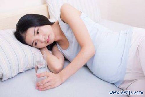 感染性发热：化疗后发烧，可能是感染