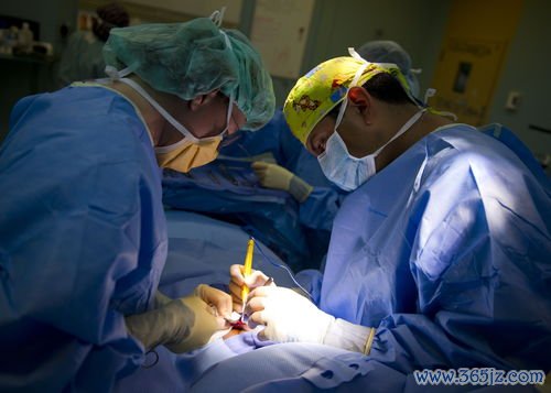 做试管婴儿还能上班吗