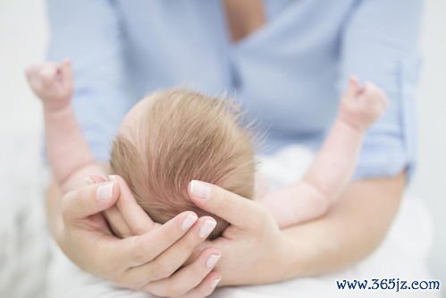 新生儿肺炎：吐沫不吃奶，可能是肺炎