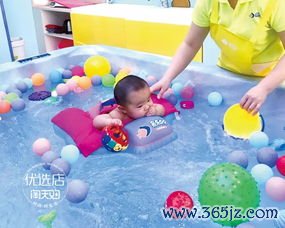 新生儿抚触：给宝宝按摩好处多