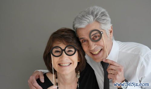 更年期综合征：潮热、盗汗、失眠、易怒——雌激素撤退了